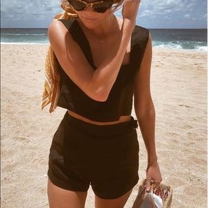 Black posse shorts size xs